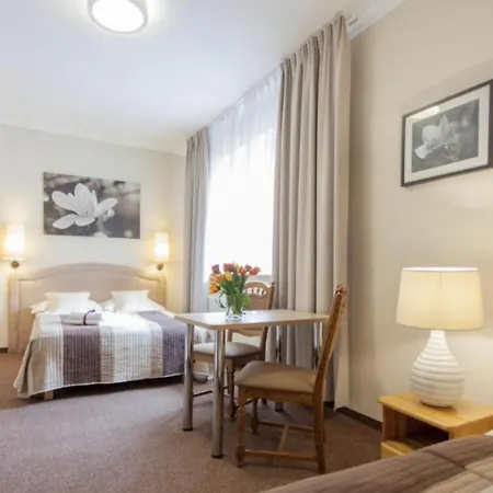 Villa Anna - Noclegi Rooms - Free Parking, Taras, 1500M Do Starowki-3